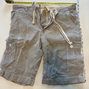 Forever 21 striped men’s shorts 32